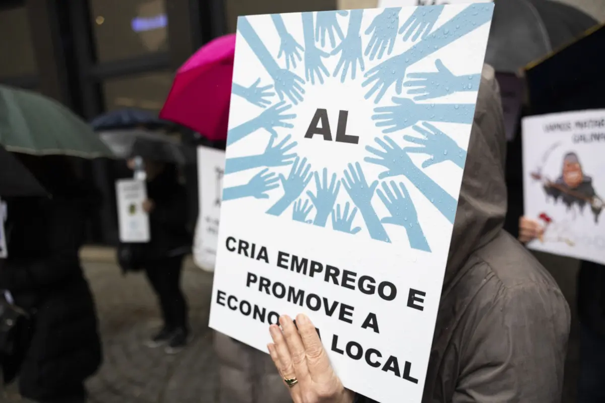 Novos alojamentos locais em apartamentos do Litoral só com aval de todos os condóminos.