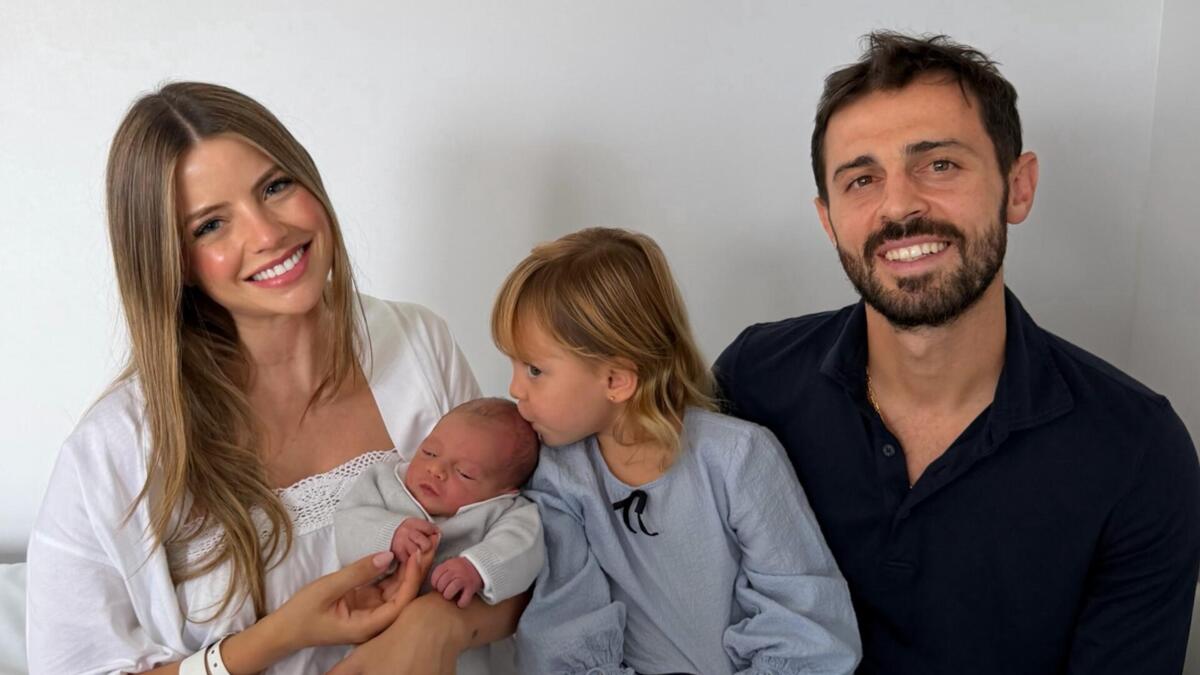 Família de Bernardo Silva ganhou um "reforço": "E assim passámos a ser quatro"