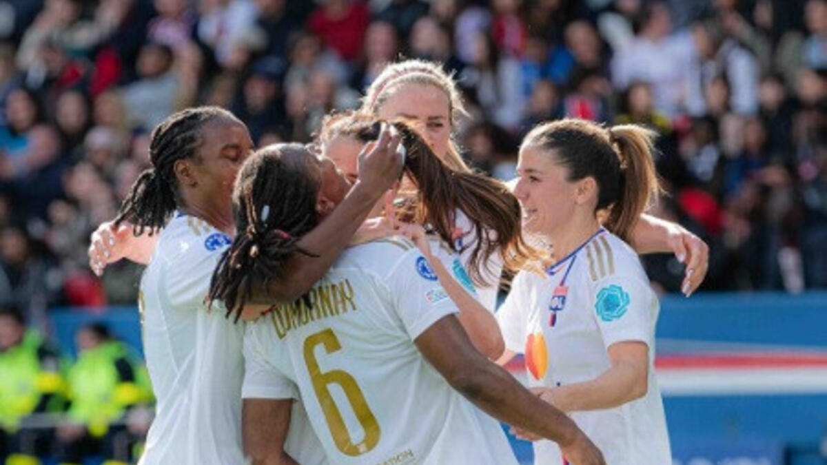 Feminino: Lyon vence Arsenal e fica mais perto da final da Champions em ...
