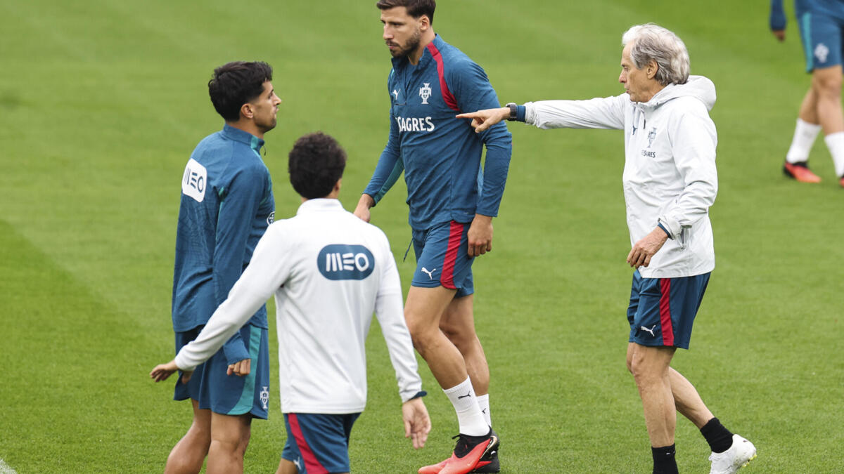 Photo : SAPO Lionel Carole salue l'exigence extrême de Jorge Jesus au Benfica