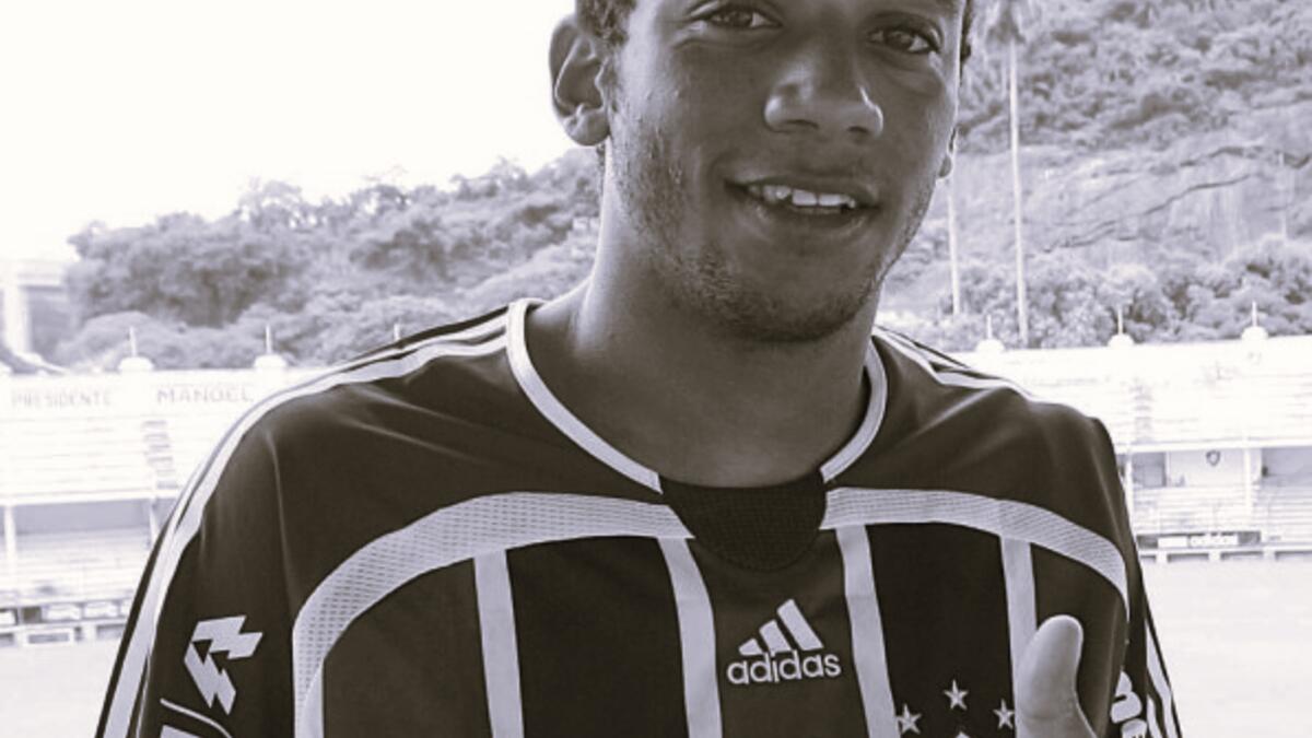 Photo: SAPO Former Fluminense Prospect Ulisses Alves Dies at 39