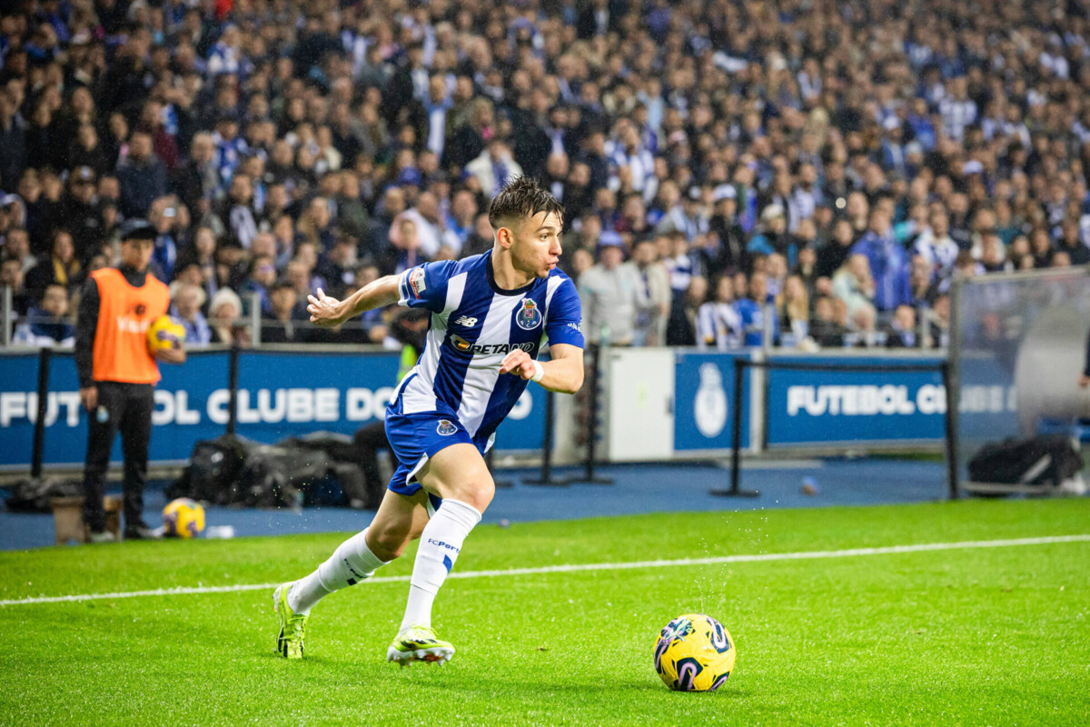 Imagem de contexto do artigo Prognóstico Estoril vs FC Porto – Primeira Liga – 30/03/24