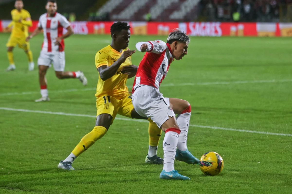 Werton joga no Leixões (Créditos: José Carmo/Global Imagens)