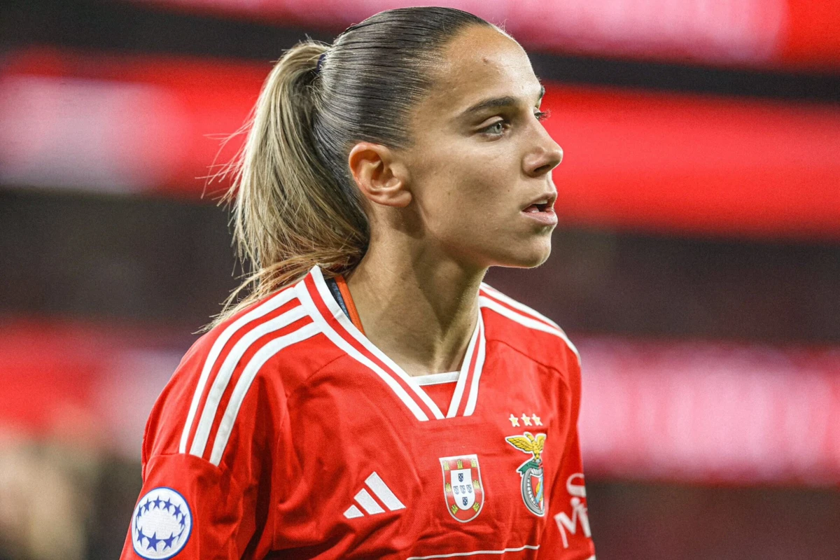 Imagem de contexto do artigo Onde a coruja dorme: veja o golo estonteante de Lúcia Alves pelo Benfica