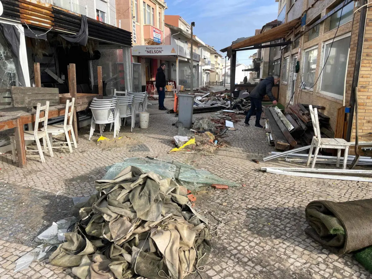 Estragos provocados pela depressão Kristin