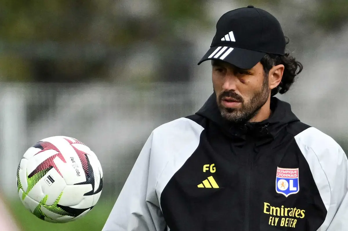 Fabio Grosso, treinador do Lyon