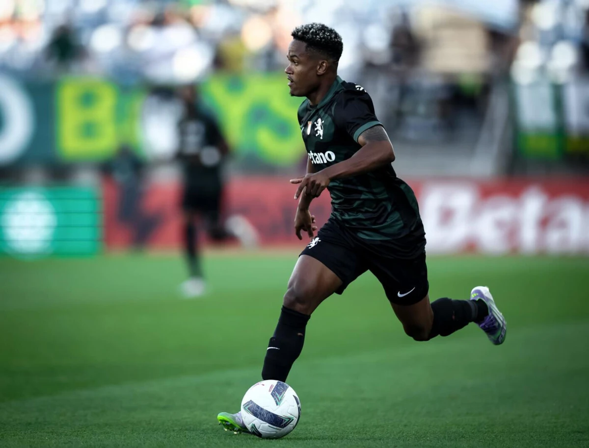 Imagem de contexto do artigo Sporting adquire totalidade dos direitos económicos de Geny Catamo