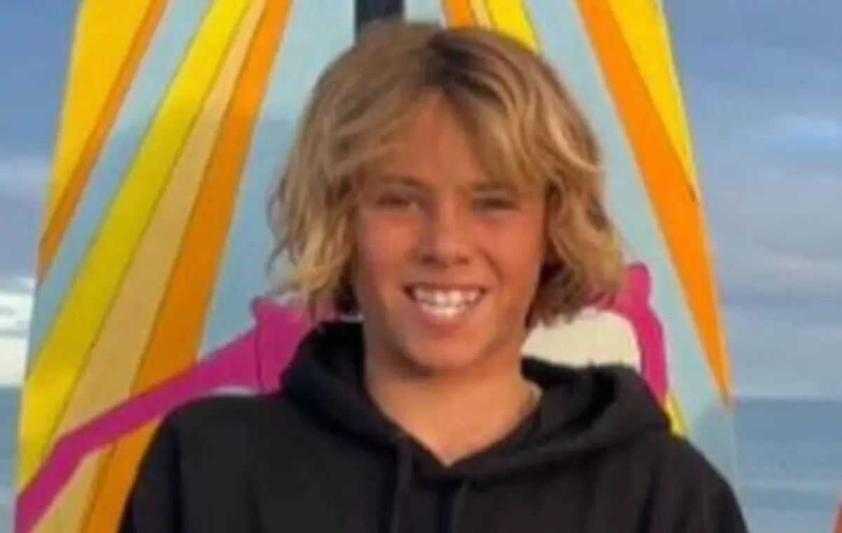 Imagem de contexto do artigo Surfista de 15 anos morre na Austrália depois de ser atacado por um tubarão