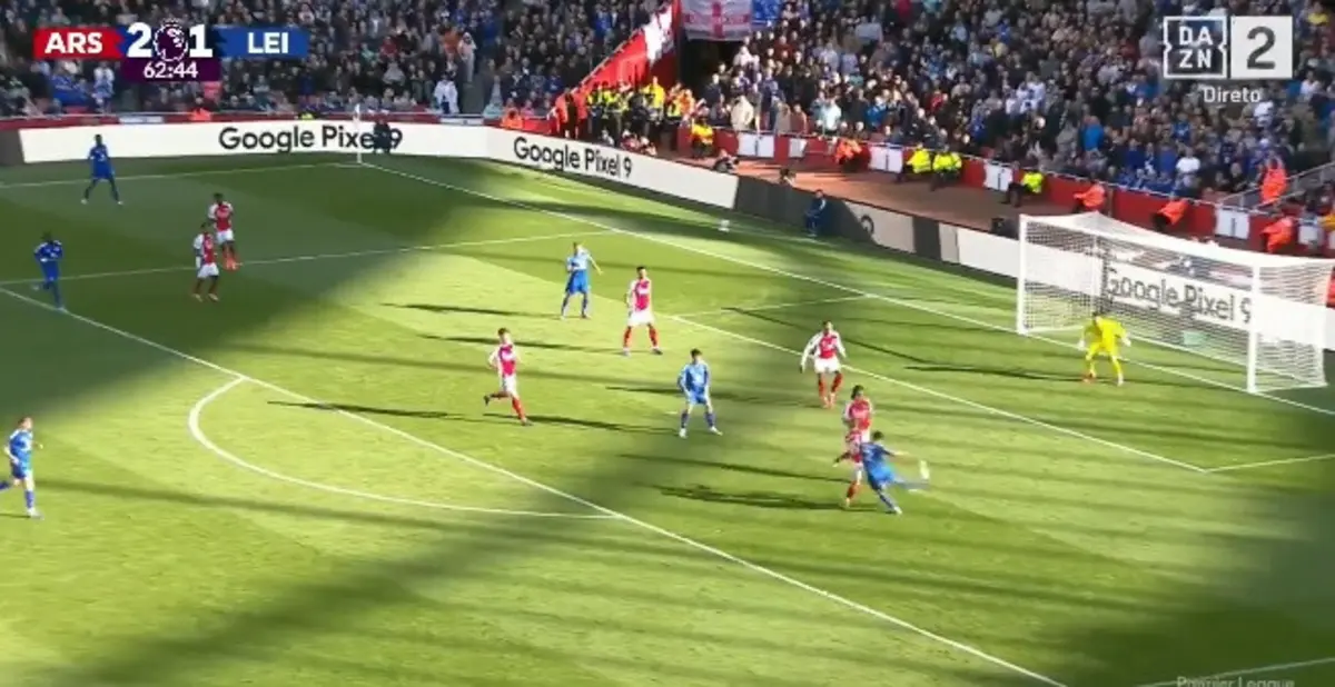 Imagem de contexto do artigo Arsenal chega ao 2-0, mas Leicester responde com bis. Confira os lances