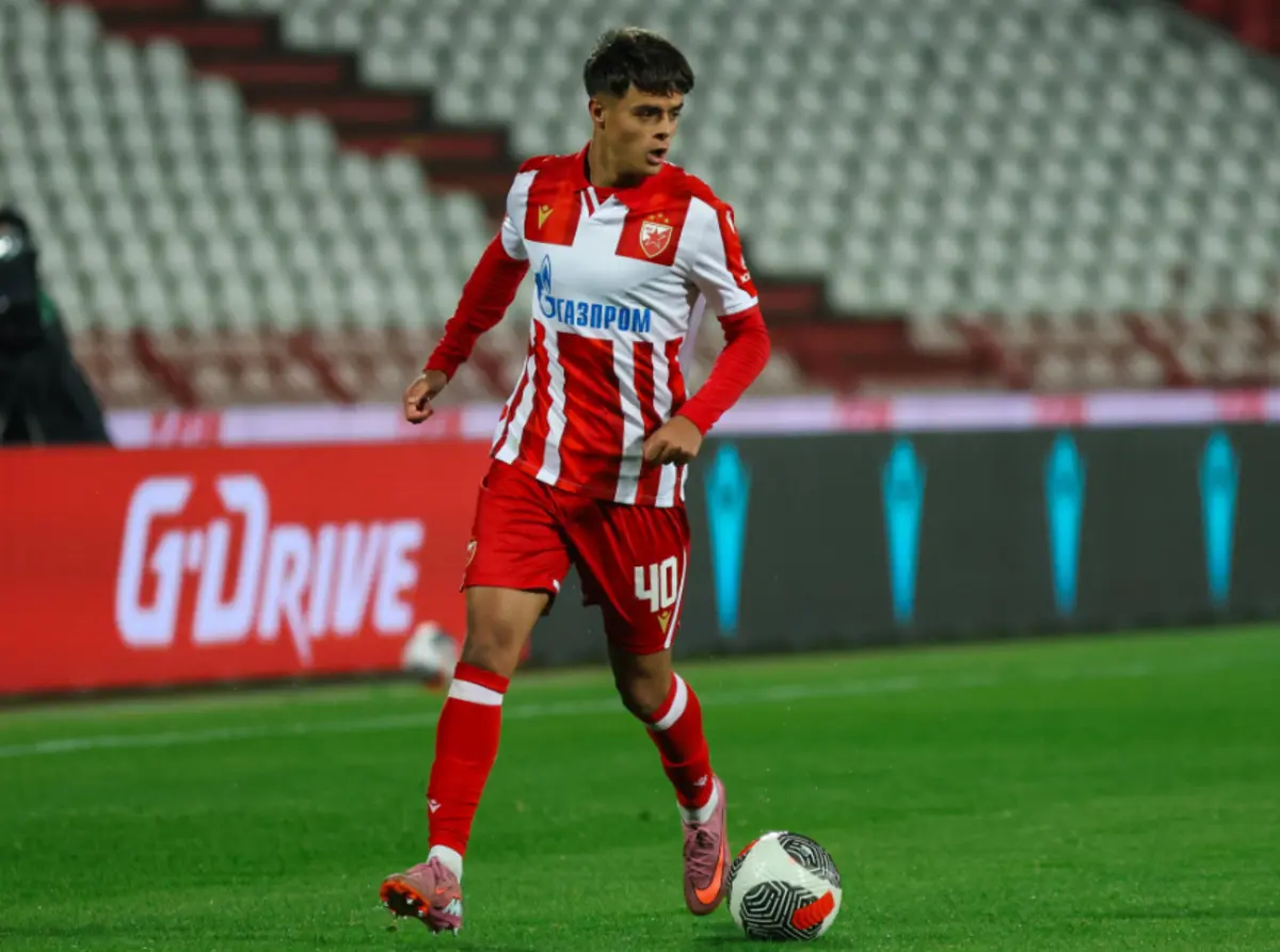 Campeonato da Sérvia dominado pelo Estrela Vermelha