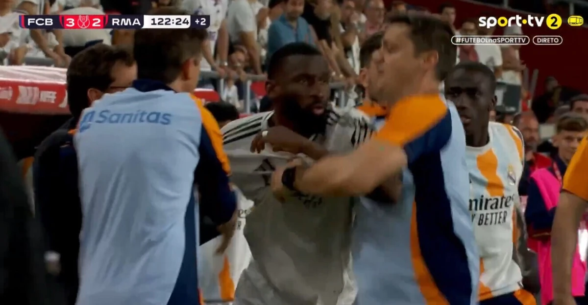 Momento em que Rudiger foi expulso