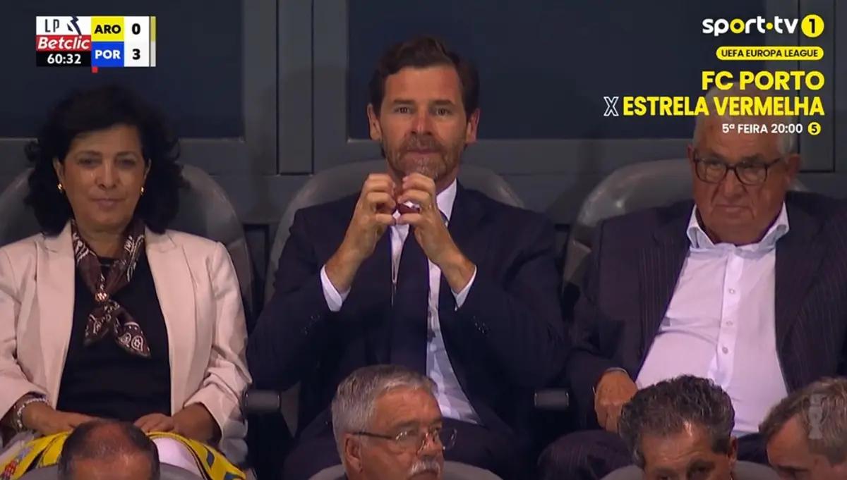 Imagem de contexto do artigo André Villas-Boas lado a lado de Margarida Belém e Carlos Pinho em Arouca
