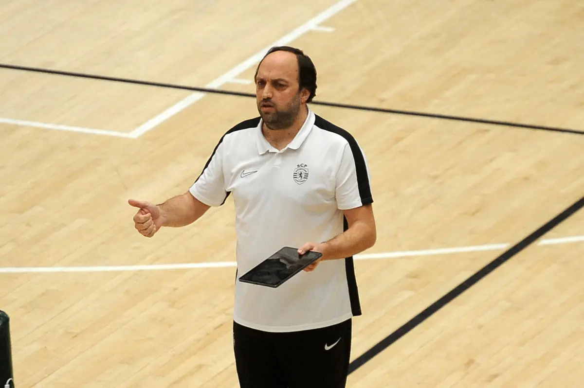 João coelho, treinador do Sporting (Créditos: Álvaro Isidoro)