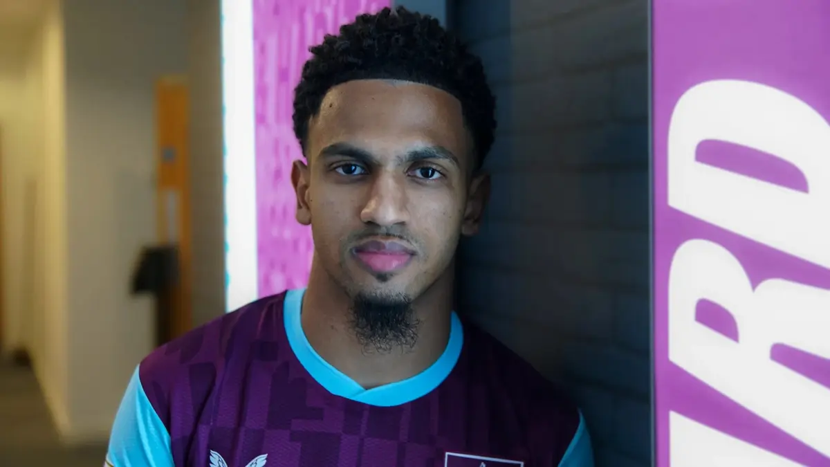 Imagem de contexto do artigo Oficial: Burnley confirma contratação de Edwards ao Sporting