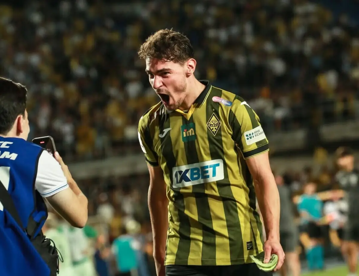 Jorginho (créditos: Kairat Almaty)