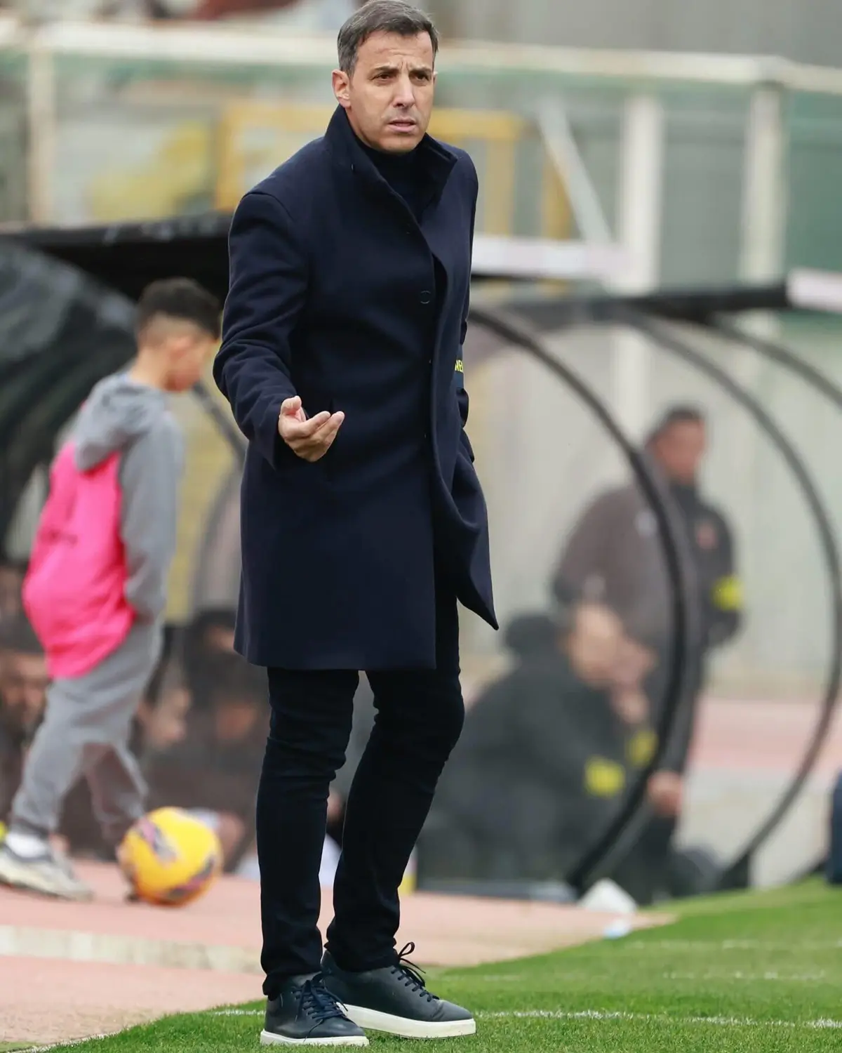 Imagem de contexto do artigo Chaves anuncia saída de Marco Alves do comando técnico