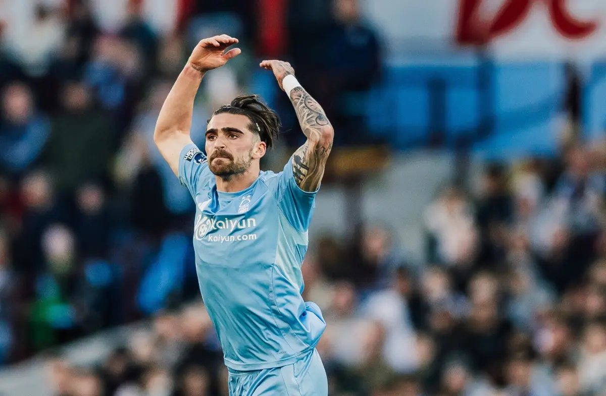 Jota Silva tem sido feliz no Nottingham