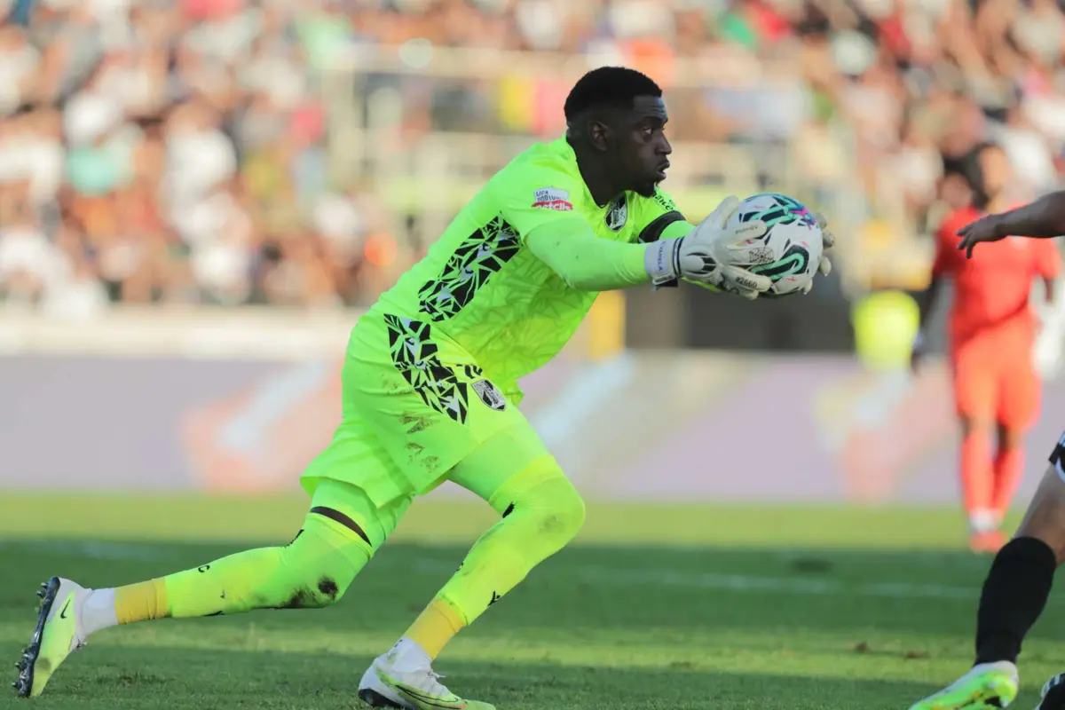 Bruno Varela cobiçado no mercado