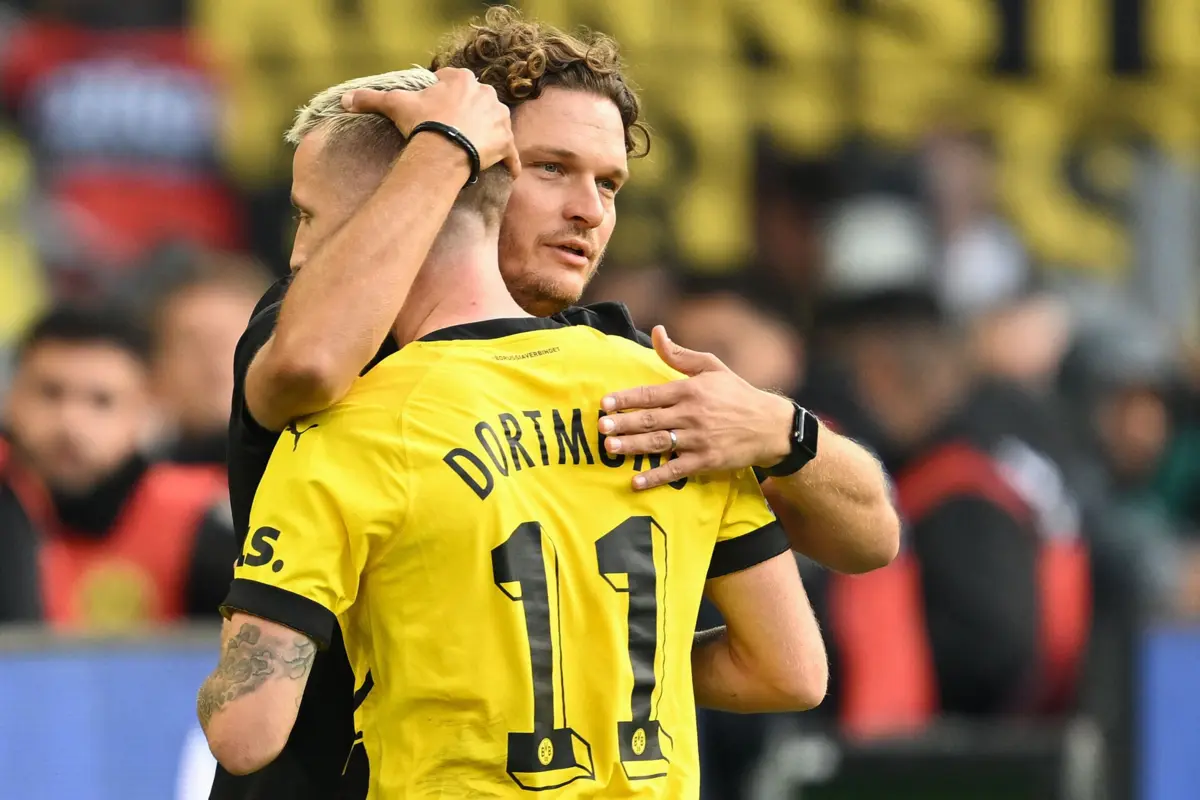 Imagem de contexto do artigo Reus quer "fazer a cama" ao treinador do Dortmund: "De irmão à traição"