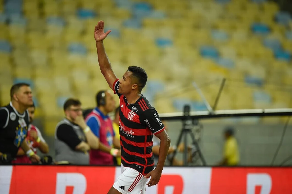 Alex Sandro (Créditos: CR Flamengo)