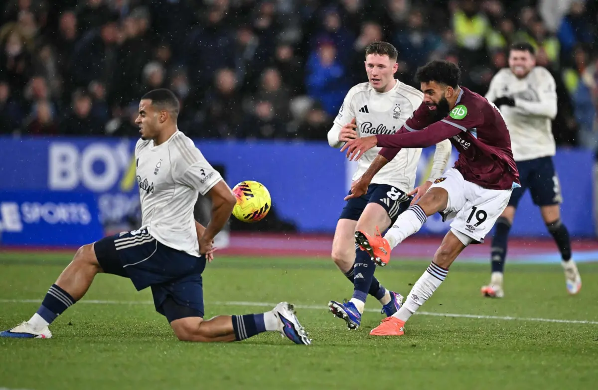 Pablo fez a estreia pelo West Ham na derrota contra o Nottingham Forest