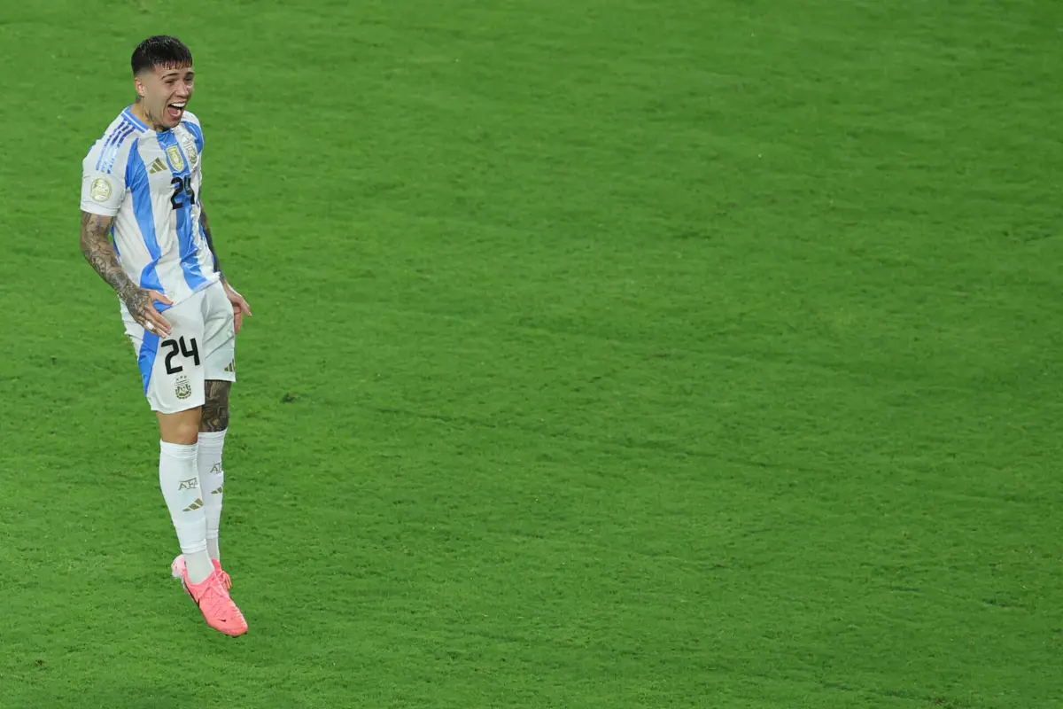 Imagem de contexto do artigo Vice-presidente da Argentina apoia Enzo: "Parem de fingir que estão indignados, hipócritas"