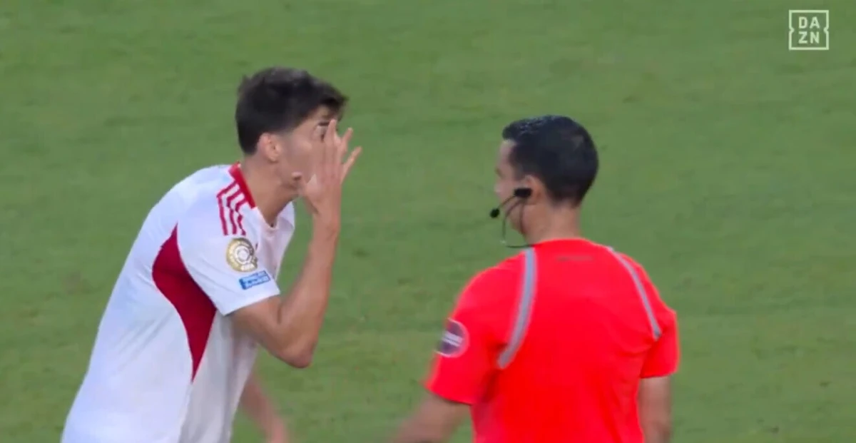 Imagem de contexto do artigo Boca Juniors-Benfica só teve 44% de tempo útil: compensação gerou protestos