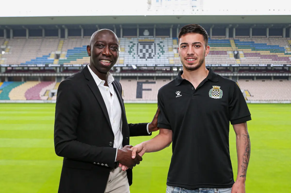 Fary, presidente da SAD do Boavista, ao lado de Joel Silva (Créditos: Boavista FC)