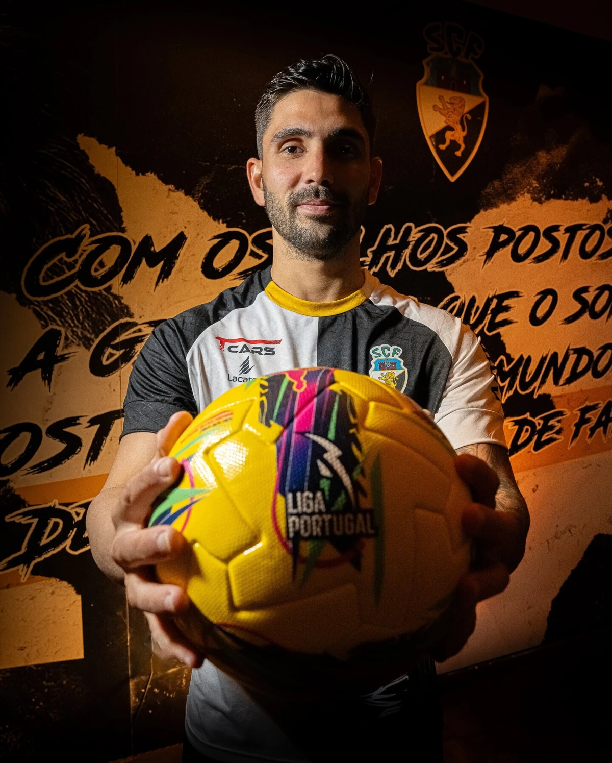 Imagem de contexto do artigo Rui Costa regressa para reforçar ataque do Farense