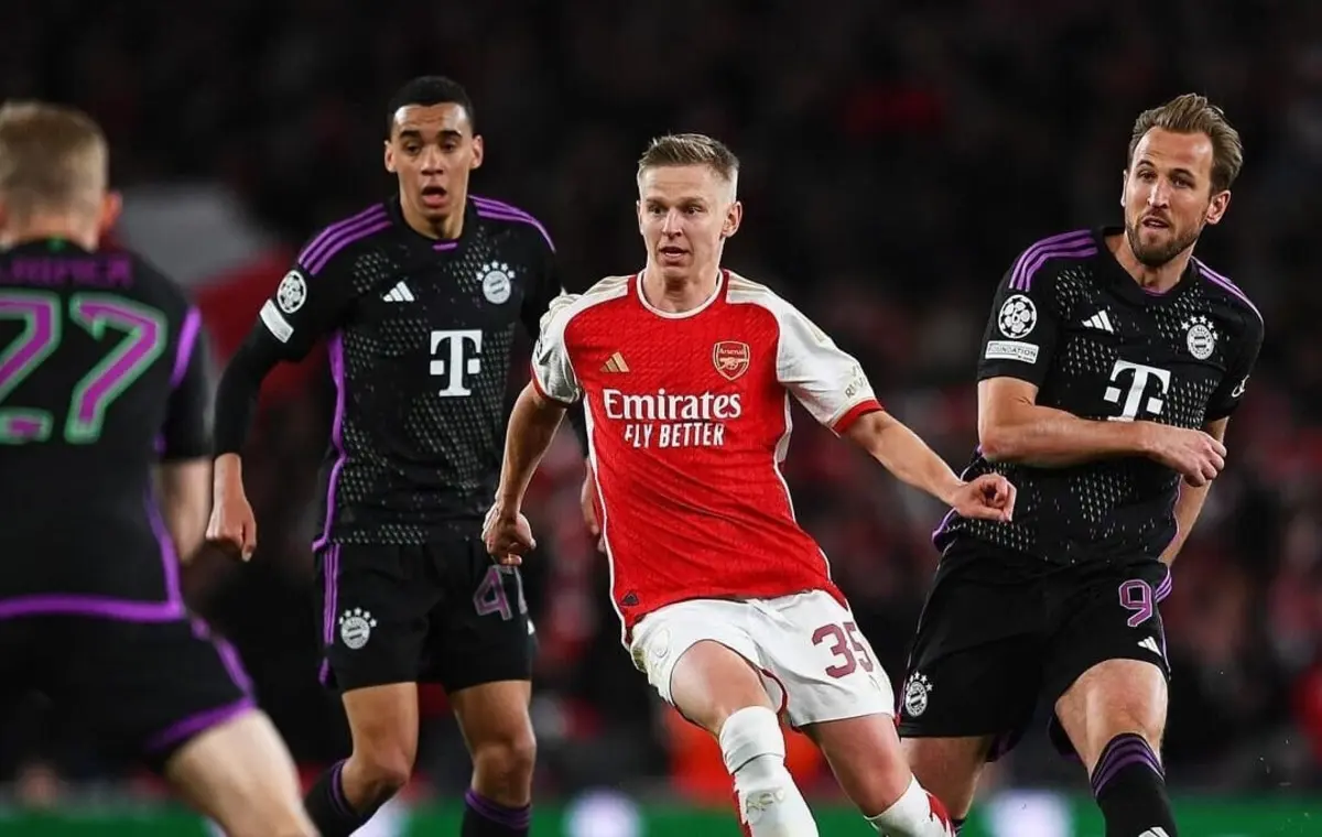 Zinchenko em ação frente ao Bayern Munique, na Liga dos Campeões (Créditos: Instagram do jogador)