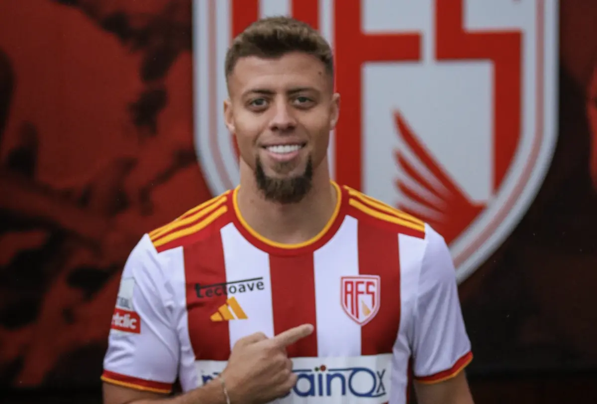 Imagem de contexto do artigo Cedido pelo Portimonense, Lucas Fernandes reforça meio-campo do Aves SAD