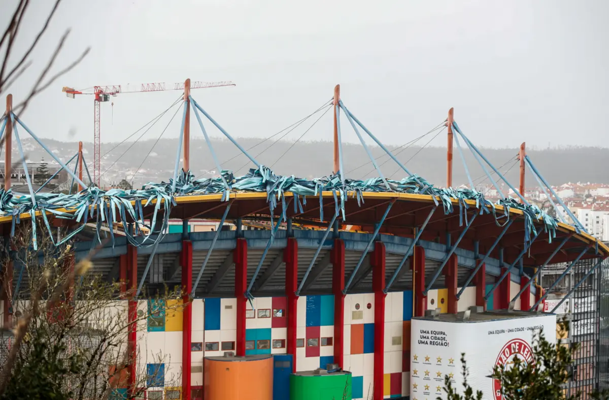 Municipal de Leiria bastante danificado