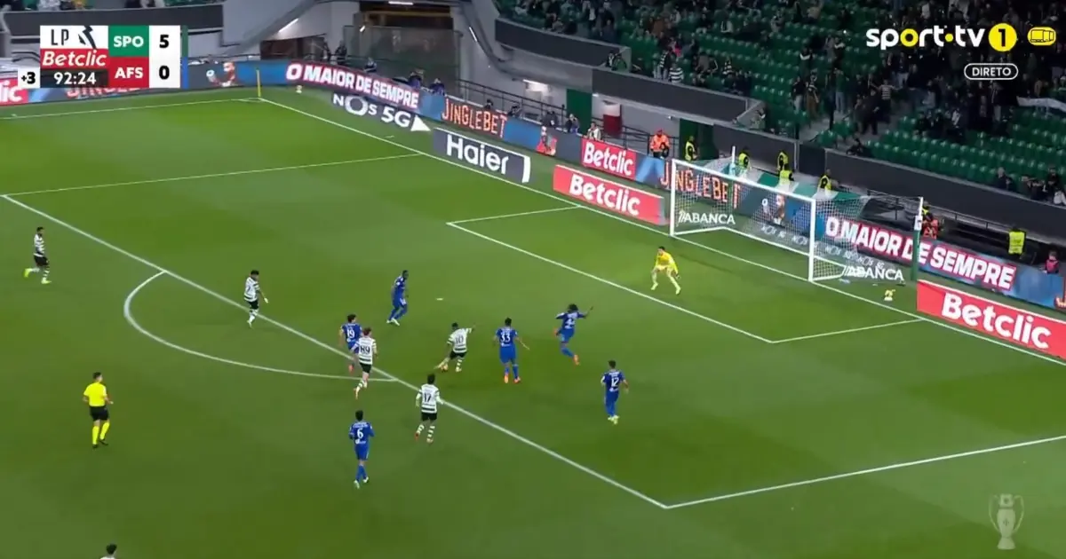 Imagem de contexto do artigo Geny Catamo foi o terceiro a bisar e fechou goleada do Sporting ao Aves SAD