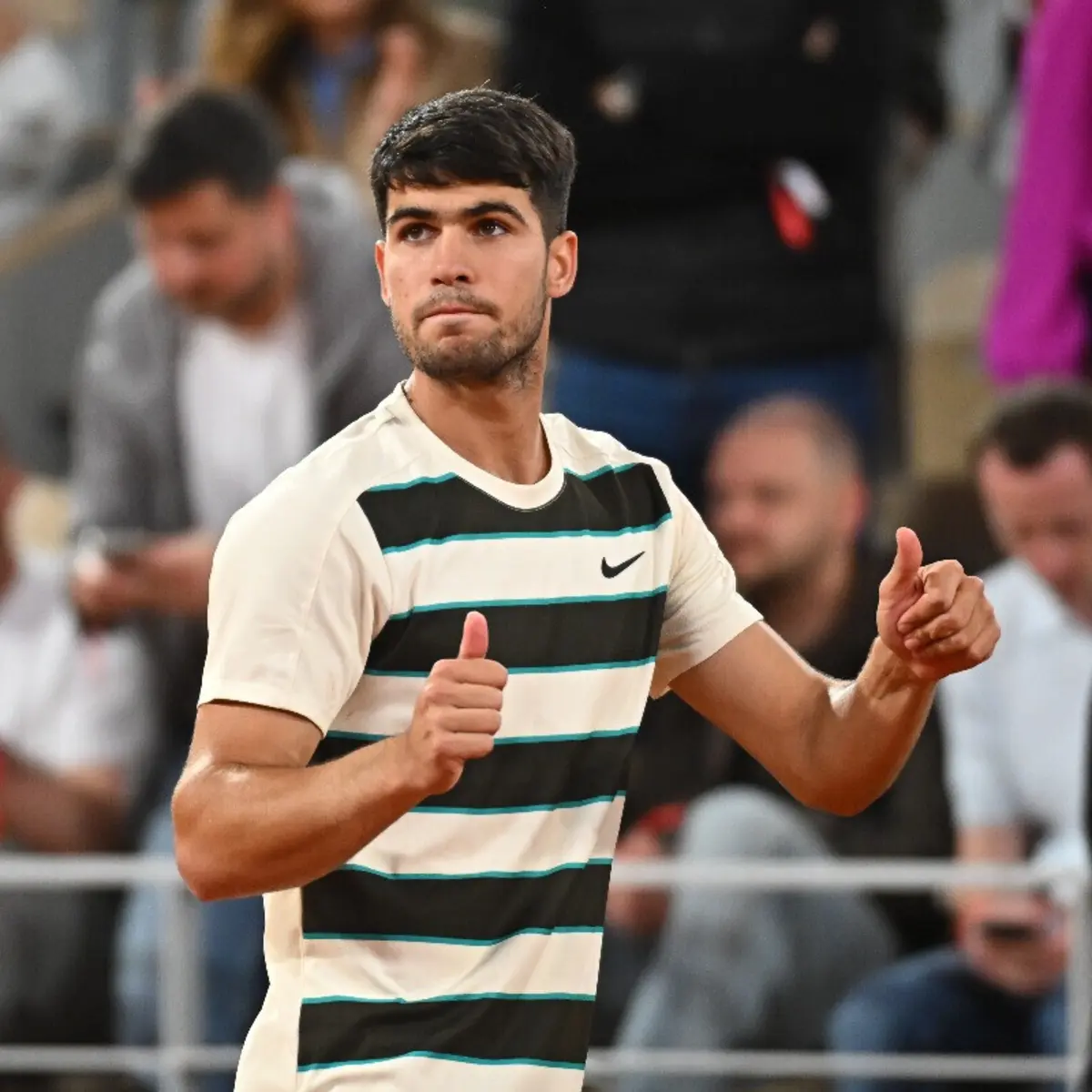 Imagem de contexto do artigo Musetti desiste e Alcaraz vai defender o título em Roland Garros