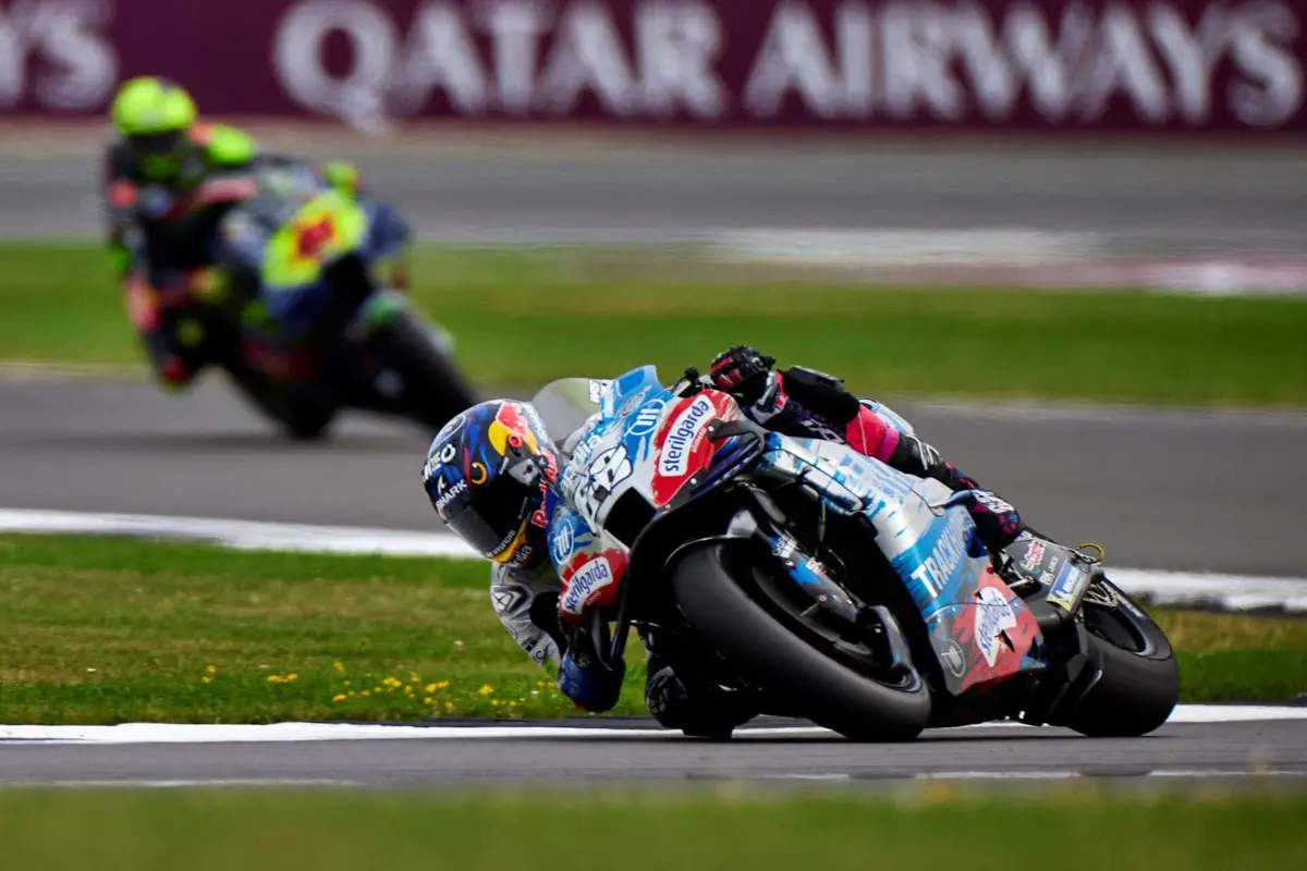 Miguel Oliveira (créditos: BENJAMIN CREMEL / AFP)