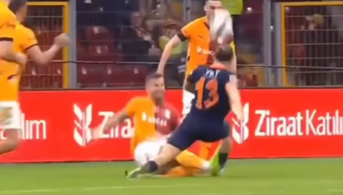 Imagem de contexto do artigo Mourinho mostra lance e manda "farpa" ao Galatasaray