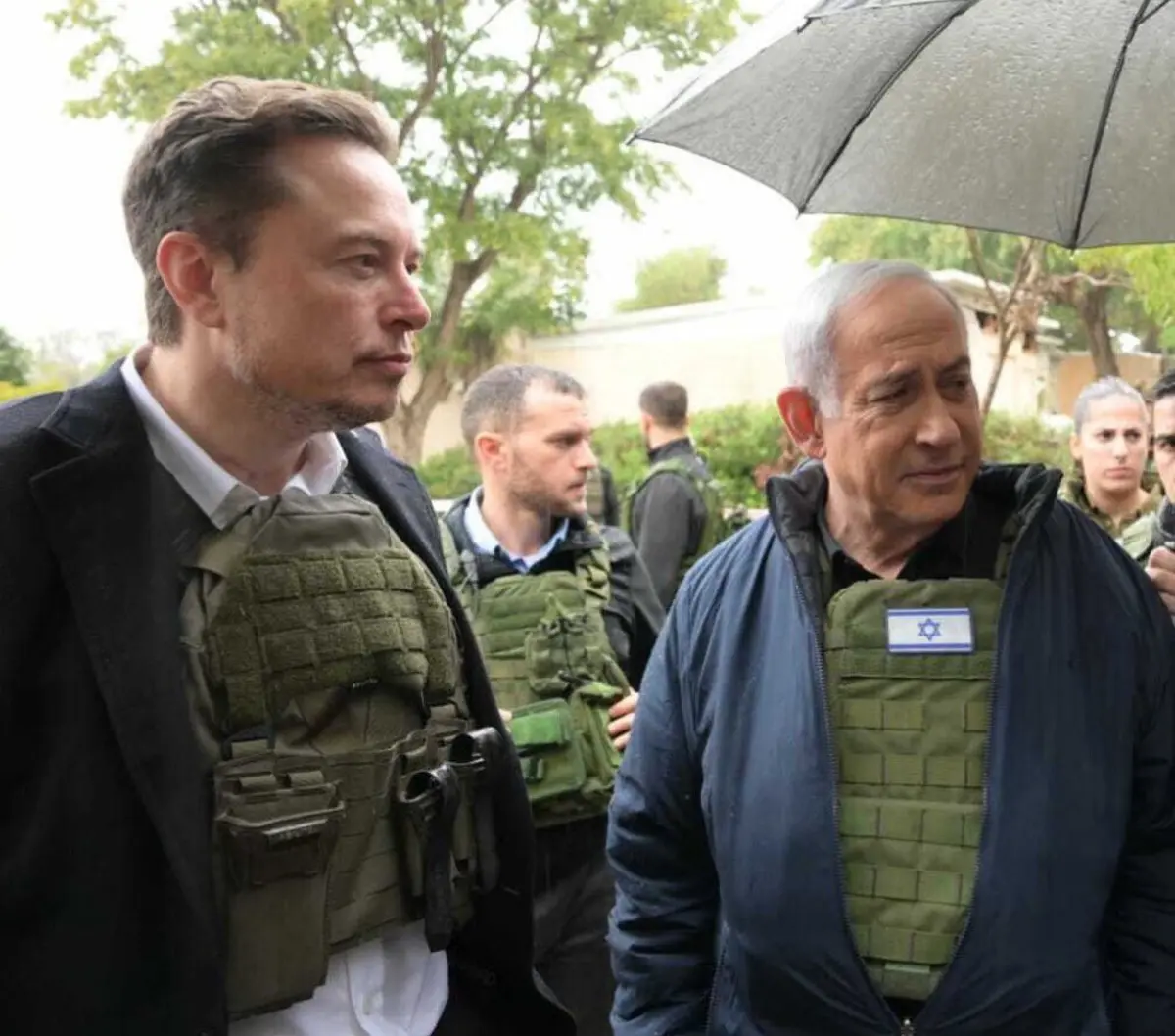 Elon Musk visita com Netanyahu um kibutz atacado pelo Hamas