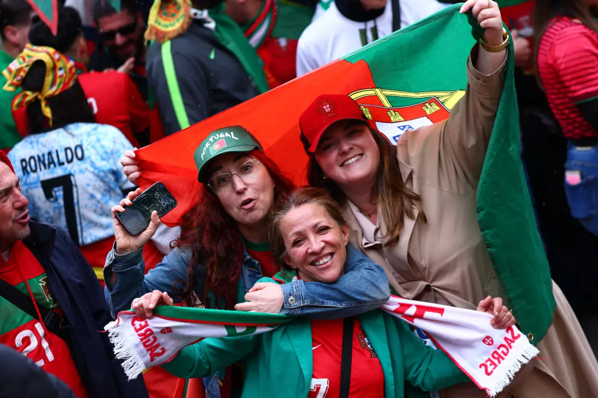 Imagem de contexto do artigo A península inteira a celebrar: a festa de portugueses e espanhóis em Munique