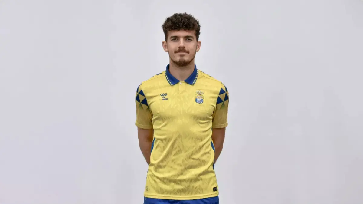 Imagem de contexto do artigo Las Palmas de luto pela morte de defesa de 23 anos