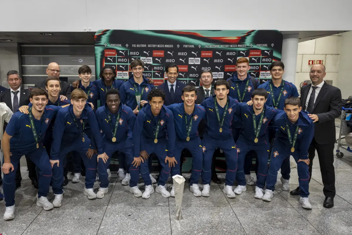 Bicampeões da Europa de futsal de sub-19