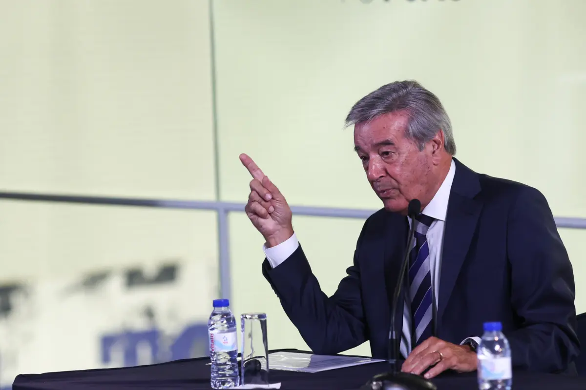 Imagem de contexto do artigo Fernando Gomes revela parceria com peso-pesado: "Não é a Legends que está em causa"