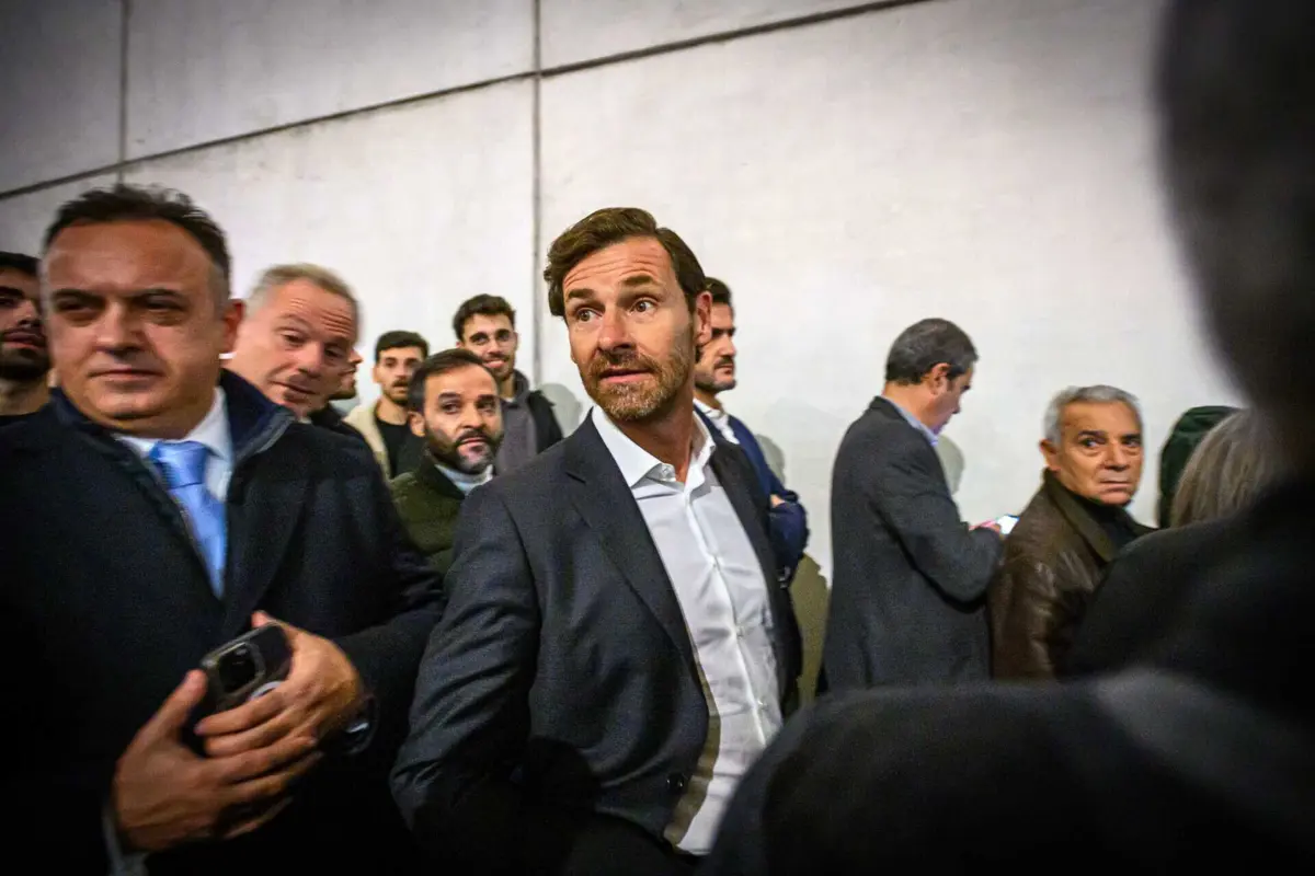 Imagem de contexto do artigo Villas-Boas: "Um dos dias mais negros da história do FC Porto. Sem vergonha, sem escrúpulos, sem respeito"