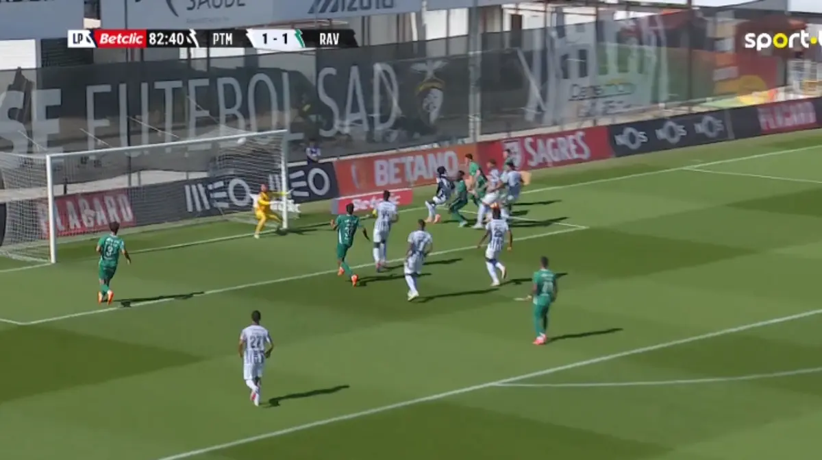 Imagem de contexto do artigo O lance do segundo golo do Rio Ave em casa do Portimonense