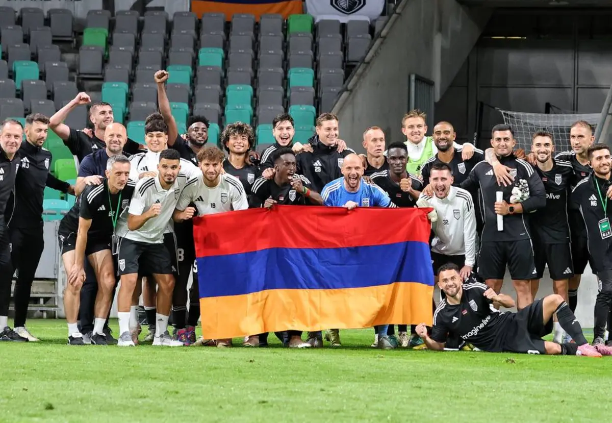 Imagem de contexto do artigo Hélder Ferreira faz duas assistências na vitória do Noah na Liga Conferência