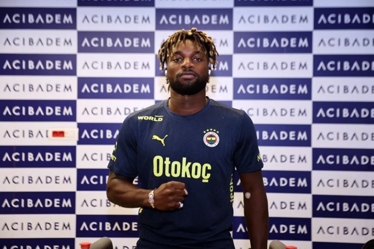 Imagem de contexto do artigo Saint-Maximin arrasa o Fenerbahçe: "Ninguém fala porque nos ameaçam. Tentaram dopar-me..."