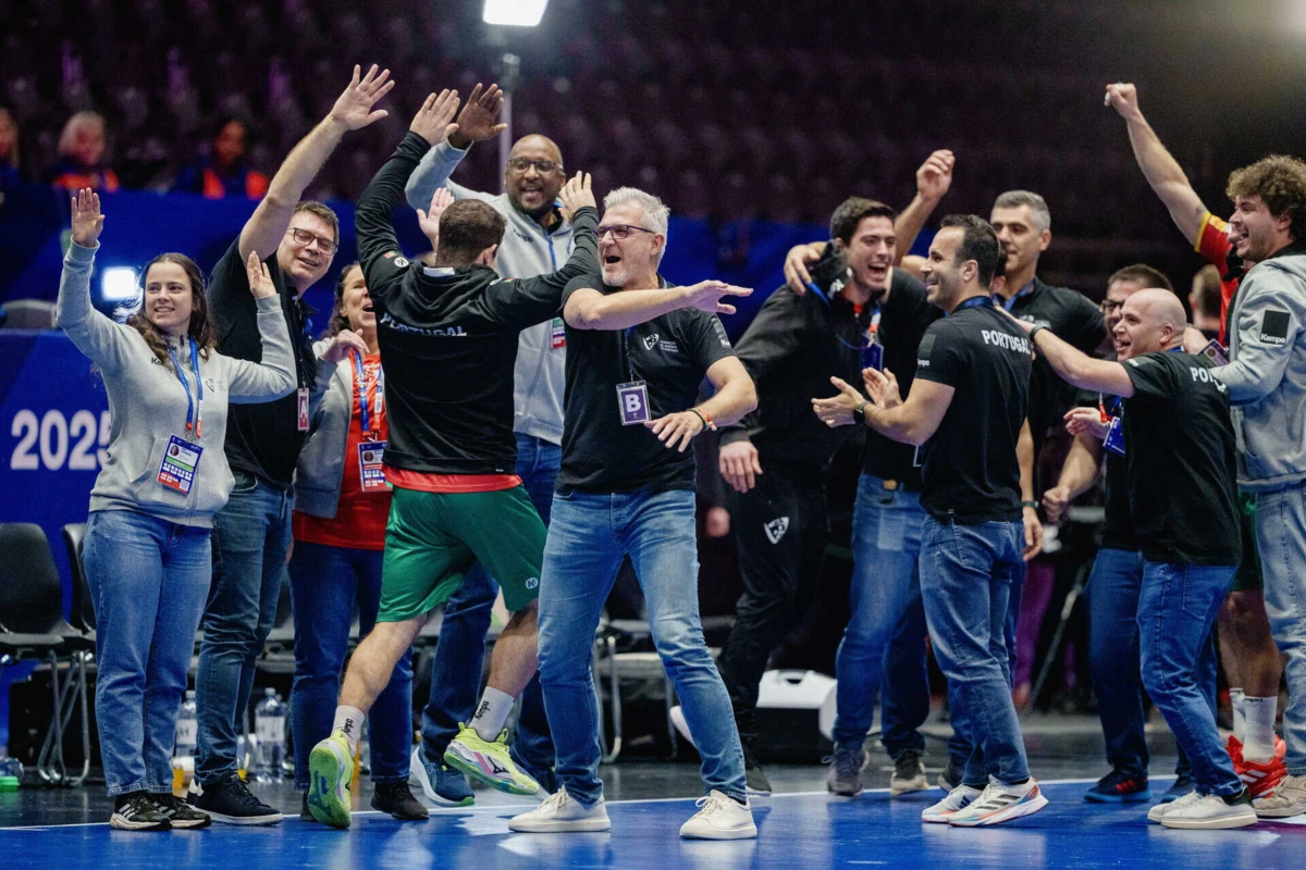 Imagem de contexto do artigo Paulo Jorge Pereira após épico triunfo de Portugal: "Por vezes, não sei onde é que eles vão buscar forças..."