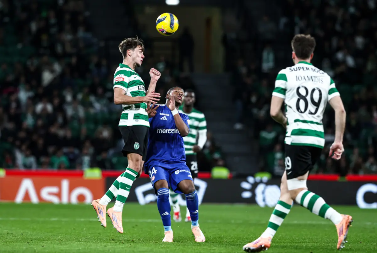 Vagiannidis foi titular e correspondeu