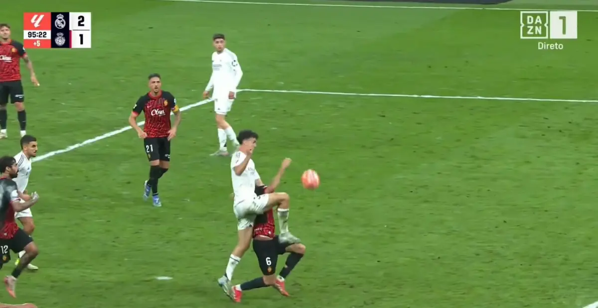 Imagem de contexto do artigo Real Madrid evita título do Barcelona com golo aos 90'+5': ora veja