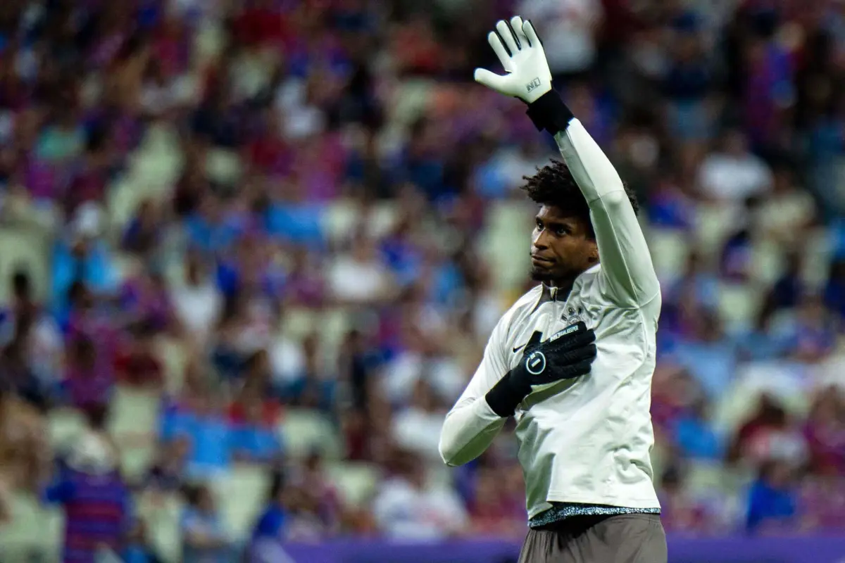 Hugo Souza (créditos: AFP)