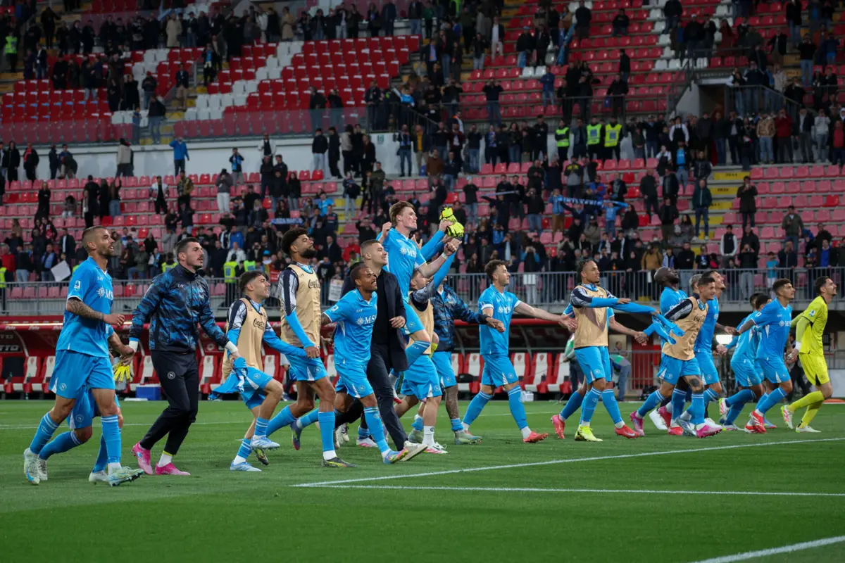 A festa do Nápoles (Créditos: EPA)